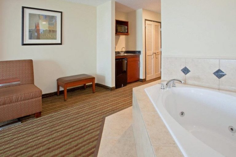 private hot tubs in room