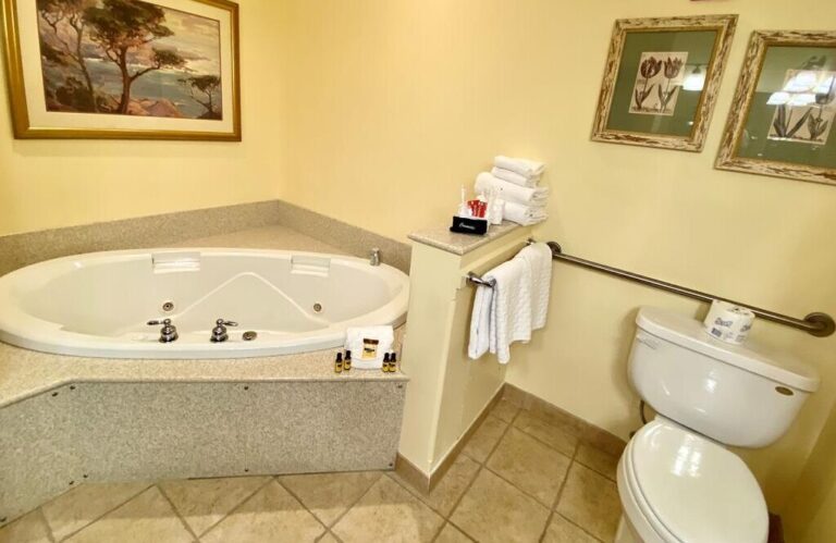 vermont hotels with private jacuzzi