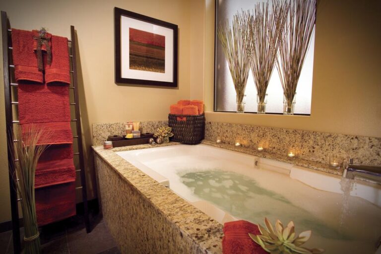 hotels with jacuzzi in room utah