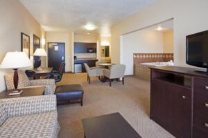 jacuzzi suites near sioux falls sd