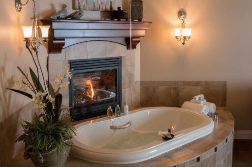 hotel suites with jacuzzi and fireplace in rapid city sd