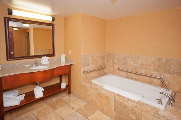 spa bath in room in louisiana