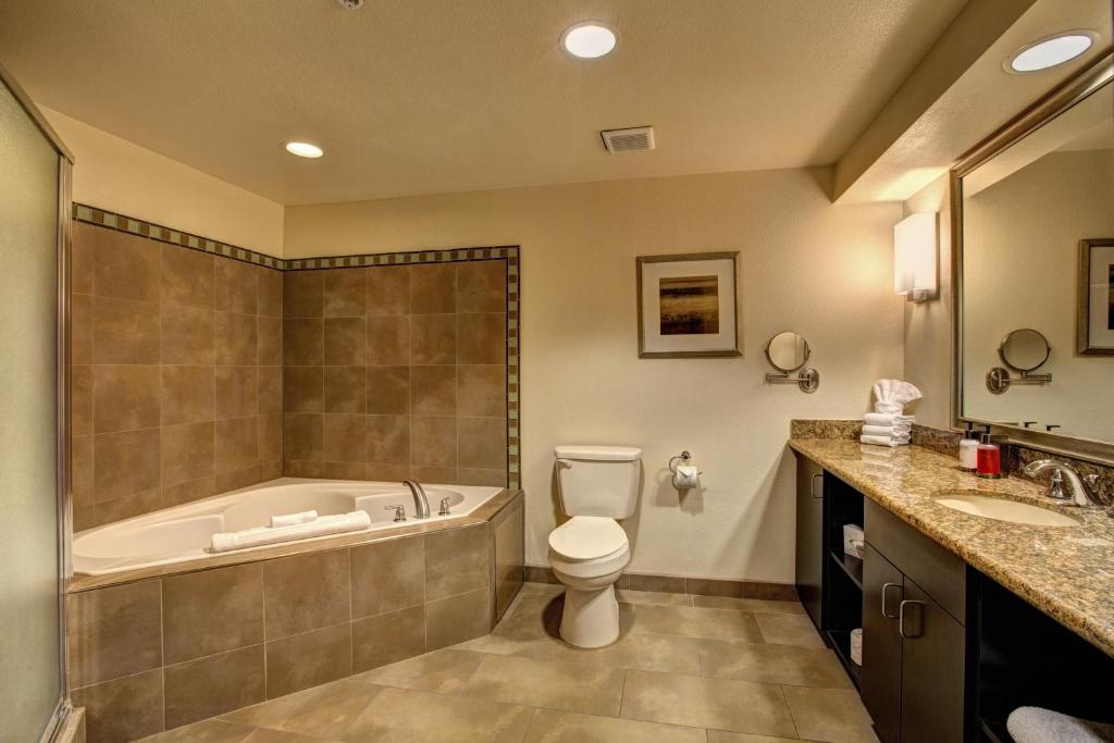 rooms with jacuzzi tubs in nevada