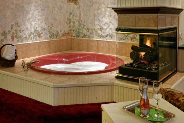 jacuzzi suites in pa