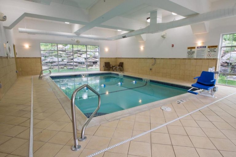 hotels with indoor pool in ma