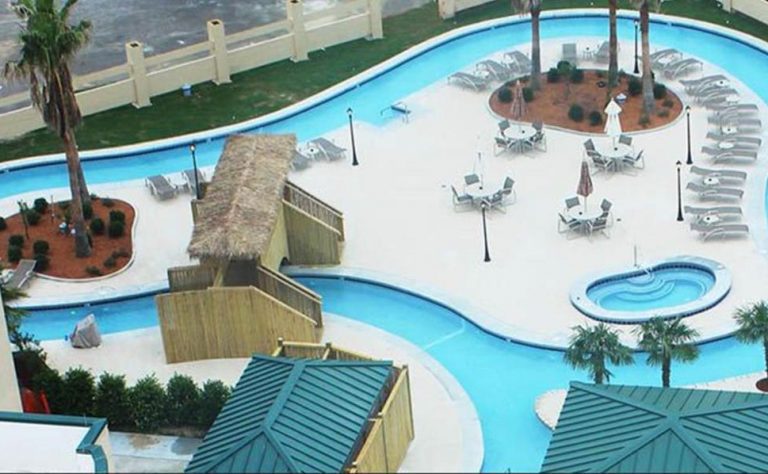 hotel pool in bay st louis ms