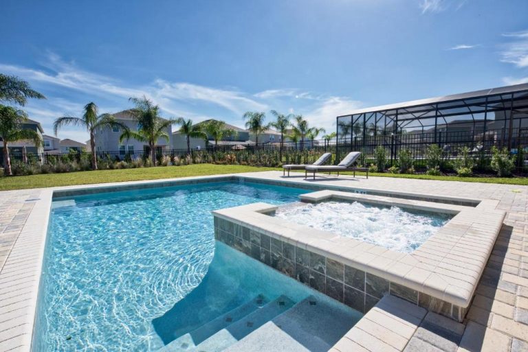 orlando villas with private pools near disney