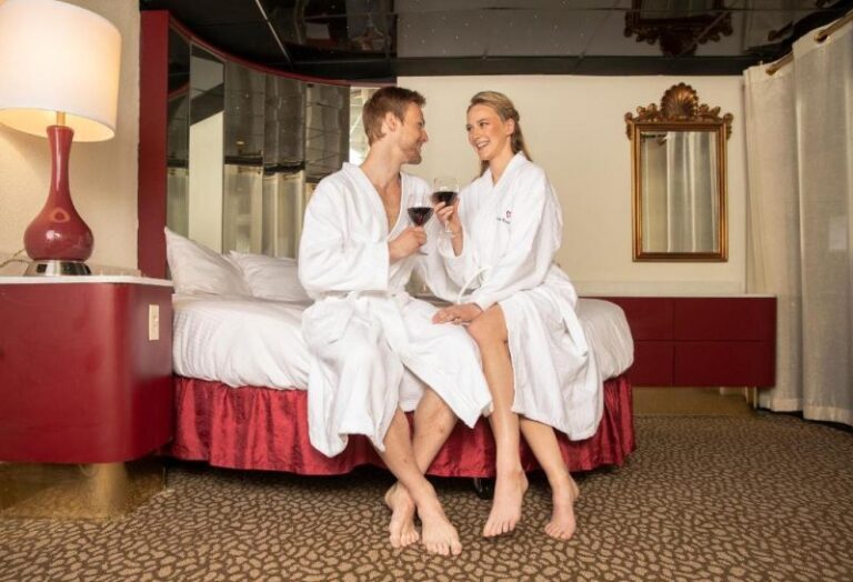 honeymoon hotel in Mount Pocono