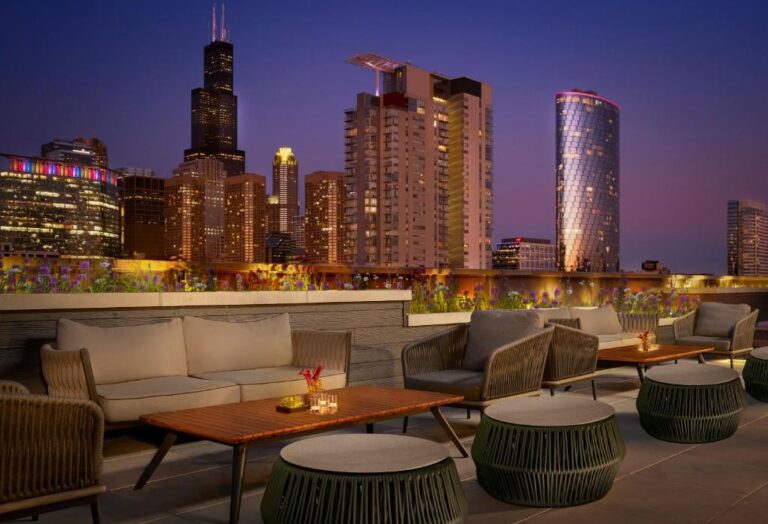 nobu hotel chicago romantic rooftop