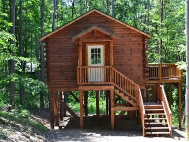 rentals with Jacuzzi® tub in Ohio 2