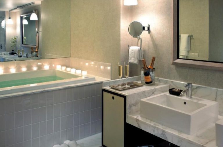 jacuzzi suites in dallas