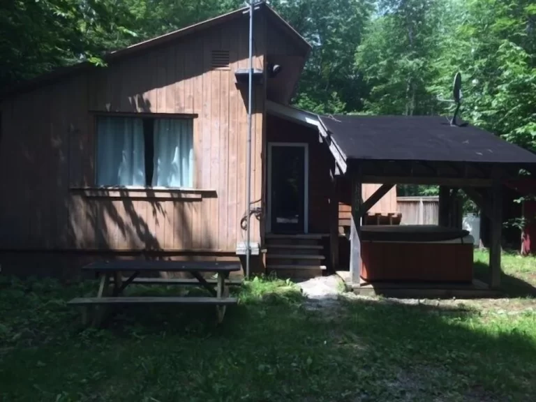 vacation cabin for couples in Vermont