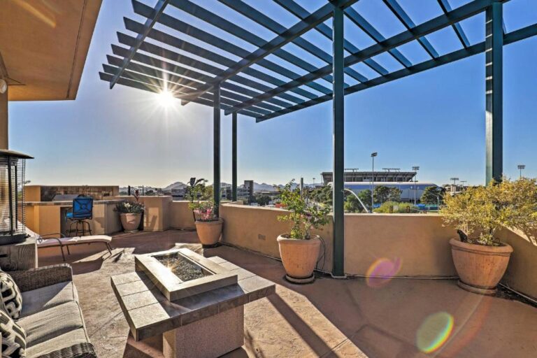 Exquisite Penthouse with Tucson and Mountain Views views