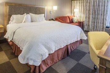 romantic hotel in Michigan for couples