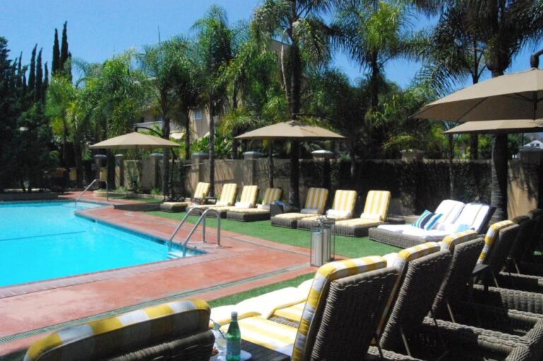 romantic hotels in Los Angeles with hot tub