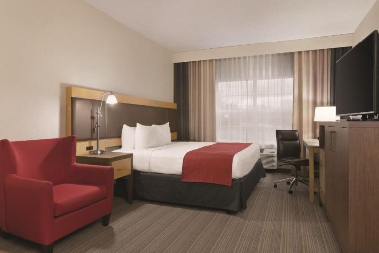 boutique hotels in dayton_Country Inn & Suites by Radisson