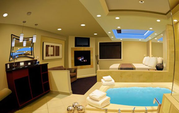 hotels in Illinois with hot tub in room for couples getaway