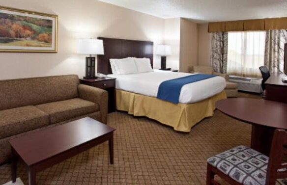 hotels in Pennsylvania with in room hot tub 3