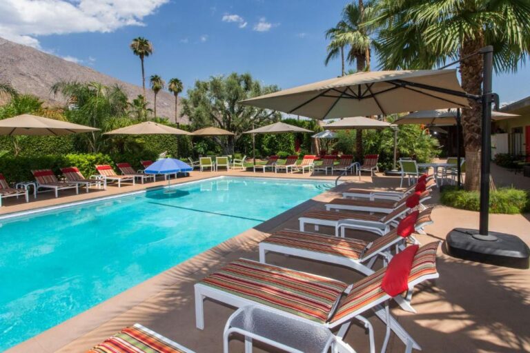 Desert Riviera Hotel​ 113902734