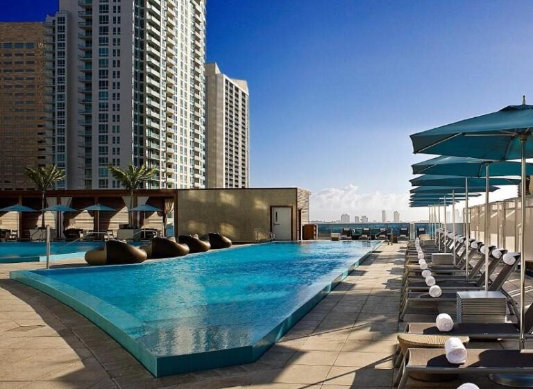 Kimpton EPIC Hotel, an IHG Hotel1