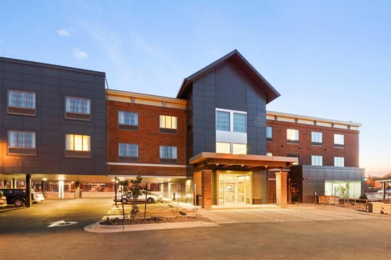 Country Inn and Suites by Radisson, Flagstaff Arizona2
