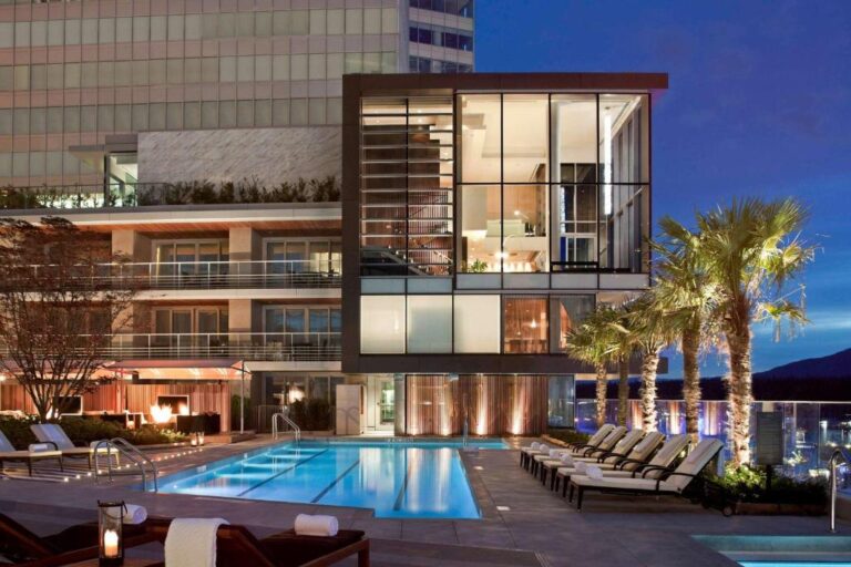 Fairmont Pacific Rim1