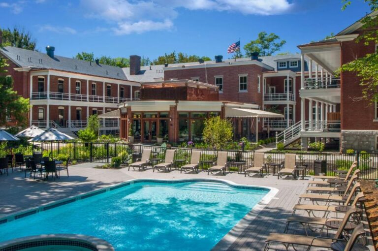 Inn at Diamond Cove