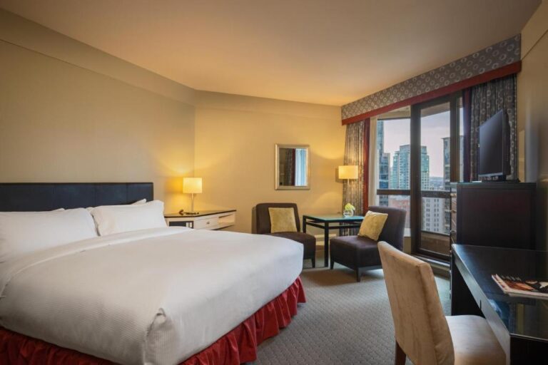 Metropolitan Hotel Vancouver3