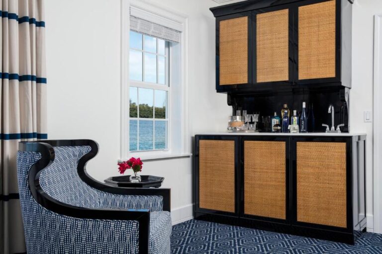 Oceans Edge Key West4