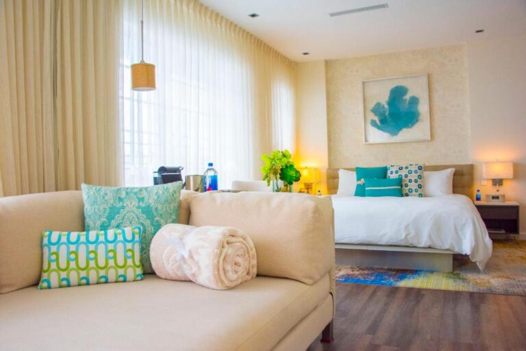 The Marlin Hotel3