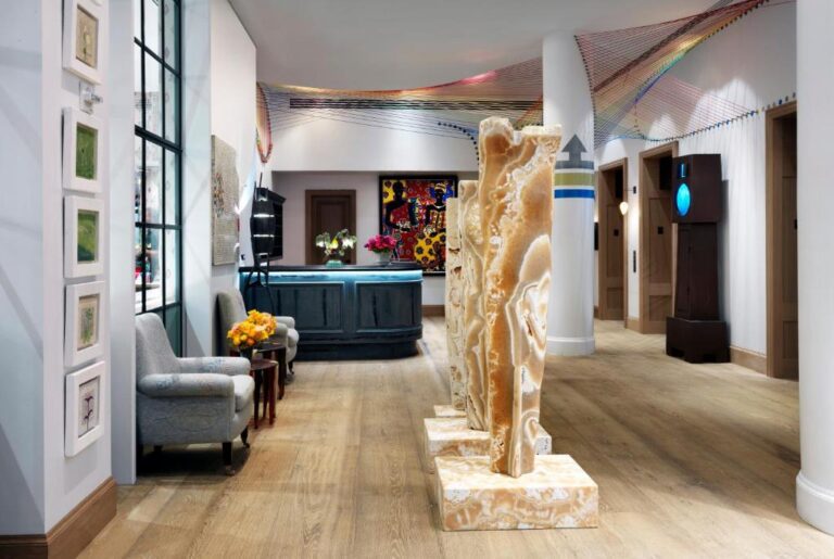 The Whitby Hotel1