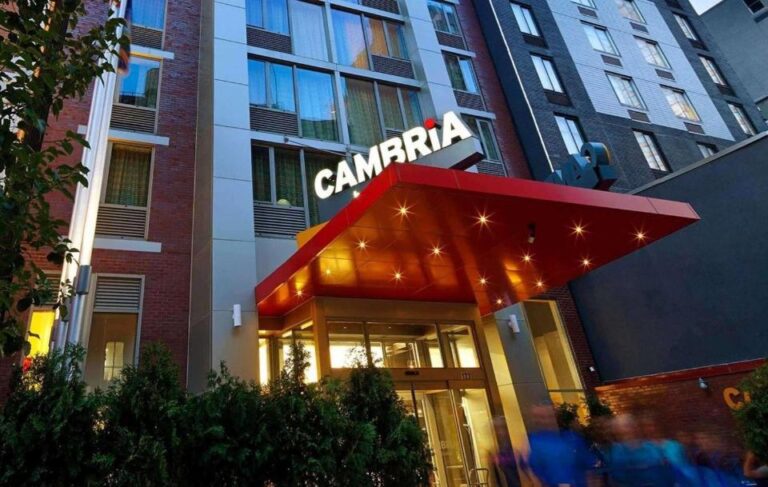Cambria Hotel New York