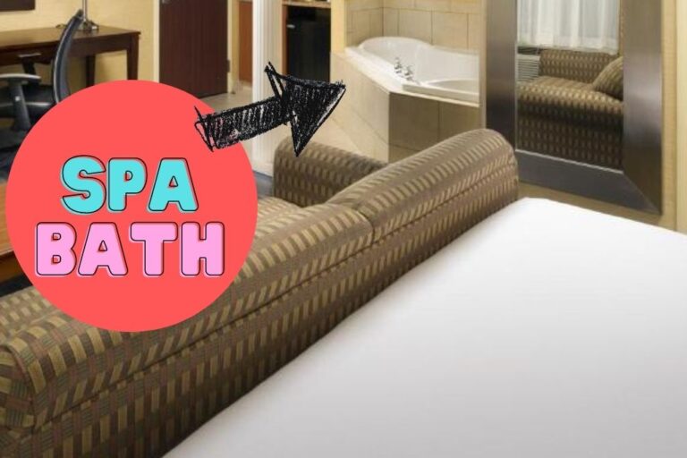 Holiday Inn Express Washington DC suite with spa bath