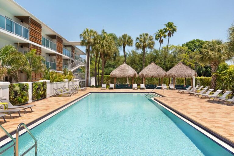 Hotel Alba Tampa