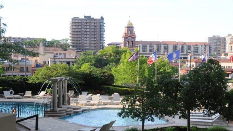 InterContinental Kansas City at the Plaza, an IHG Hotel