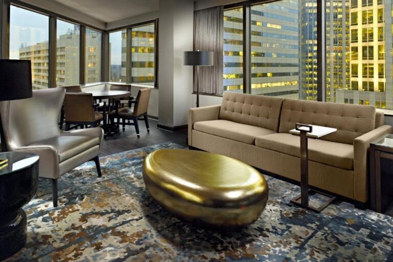 luxury hotels in Charlotte SC with honeymoon suite 5
