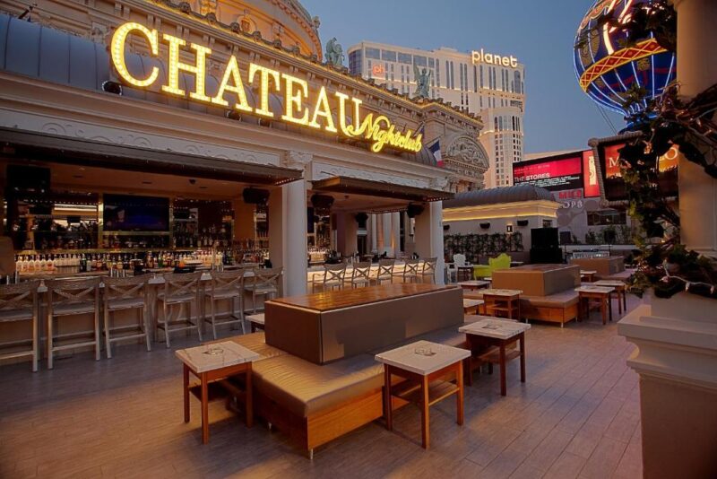 luxury hotels in Las Vegas with restaurant
