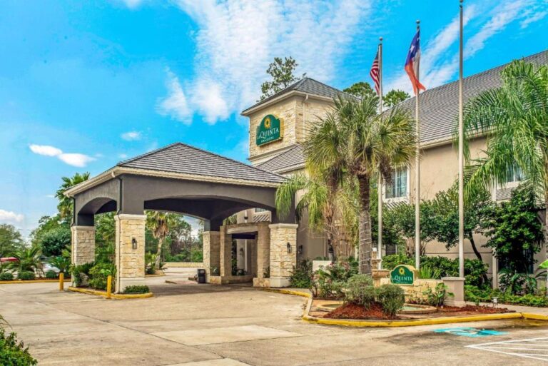 Most Romantic Hotels For Couples In Houston 2023