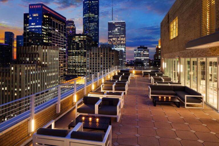 Luxury Hotels in Houston 1