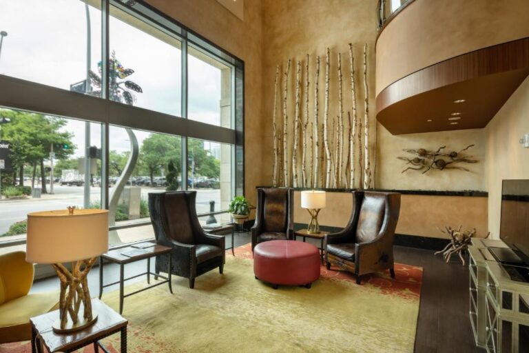 Luxury Hotels in Houston 5