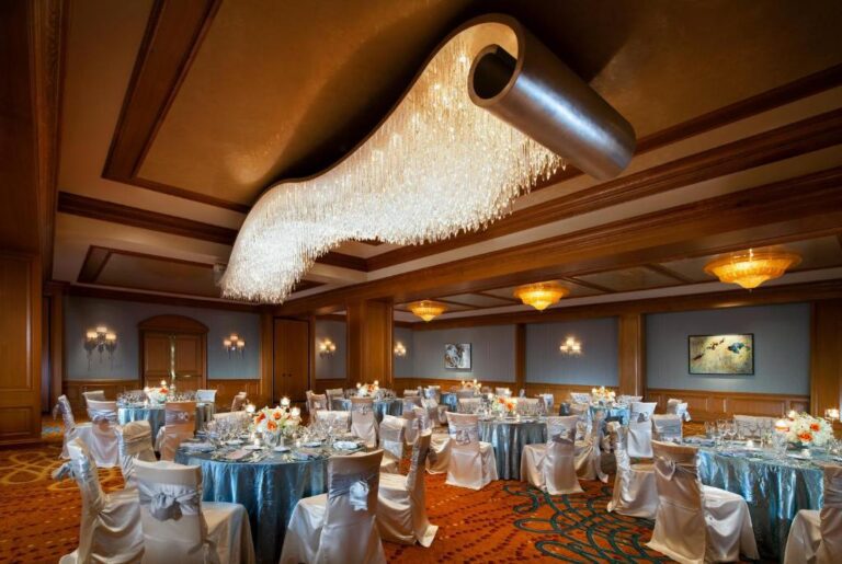 Luxury Hotels in Houston 5