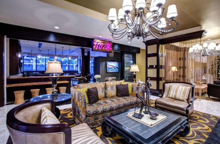 Luxury Hotels in New Orleans 4