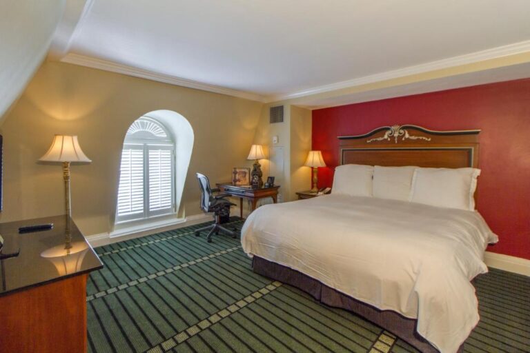 Luxury Hotels in New Orleans 5