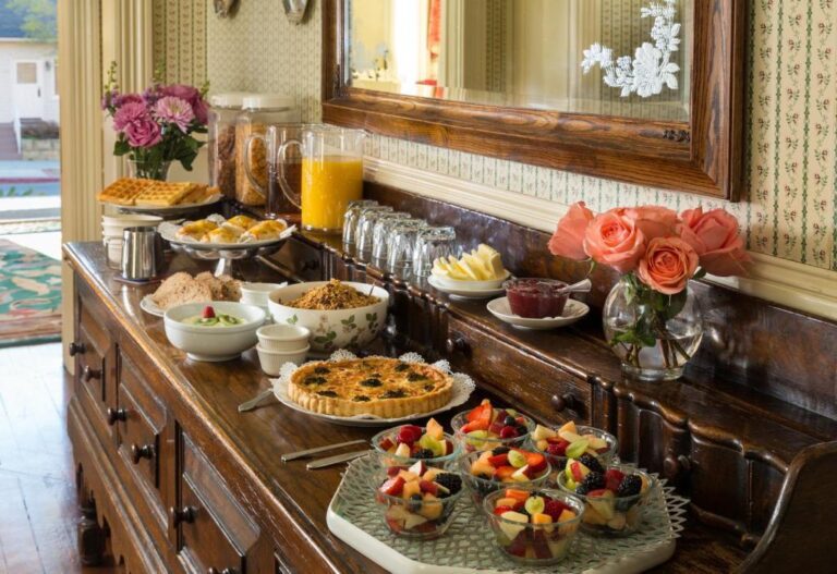 Luxury Hotels in Santa Barbara 5