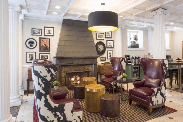 boutique hotel in Chicago 3