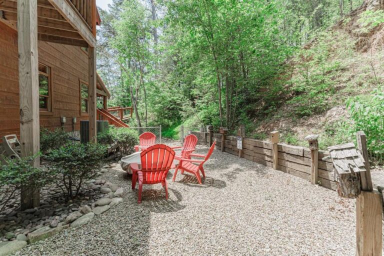 cabins for couples in Gatlinburg 4