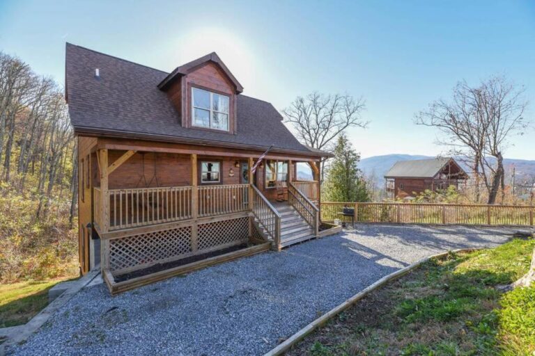 romantic cabins for couples with hot tub in Gatlinburg 2