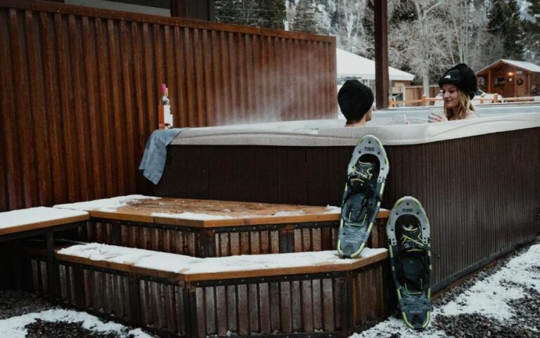 romantic cabins with hot tub in Colorado 4