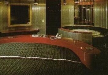 romantic hotels in Miami with bathtub 4