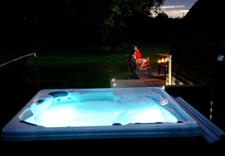 lodges and cabins with private hot tub in east of England